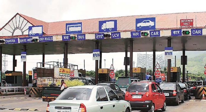 Toll Tax Hike : मुंबई- पुणे प्रवास महागणार; एक्स्प्रेस वेवरील टोलध्ये मोठी वाढ 