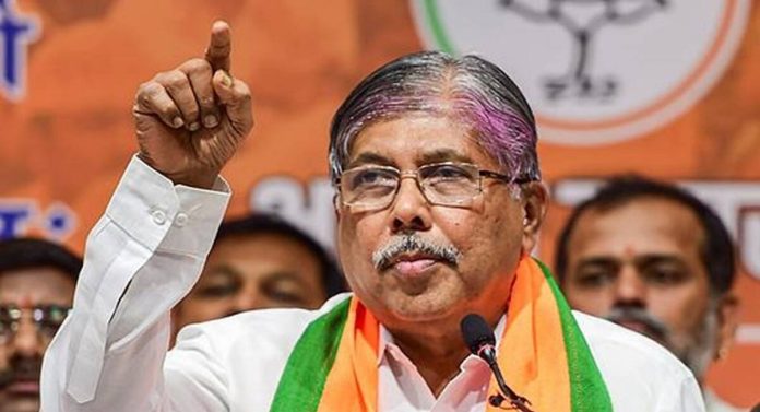 Chandrakant Patil On Election: पुणे आणि कोल्हापुरमधूनही मी....  निवडणुक लढवण्याबाबत चंद्रकांत पाटील यांचे चॅलेंज