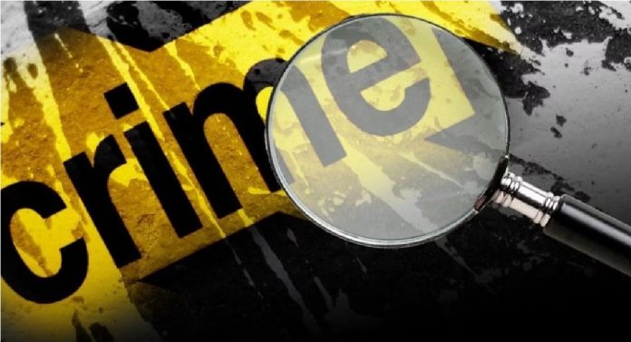 Crime News : रागाच्या भरात नको ते करुन बसला... सासूसमोरच जावयाचे पत्नीसोबत भयानक कृत्य