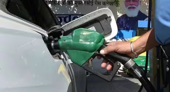 Petrol Diesel Price : आज भटकंतीचा मूड? वाहनांचा Tank Full करण्याआधी पाहा पेट्रोल- डिझेलचे दर 
