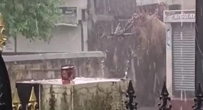 अवकाळी पावसाने पुन्हा एकदा विदर्भाला झोडपले; अमरावतीसह भंडाऱ्यात मोठ्या प्रमाणात गारपीट