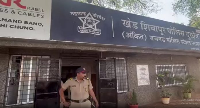 याला म्हणतात चोरावर मोर! थेट पोलीस ठाण्यातून चोरी केलेला माल चोरी केला