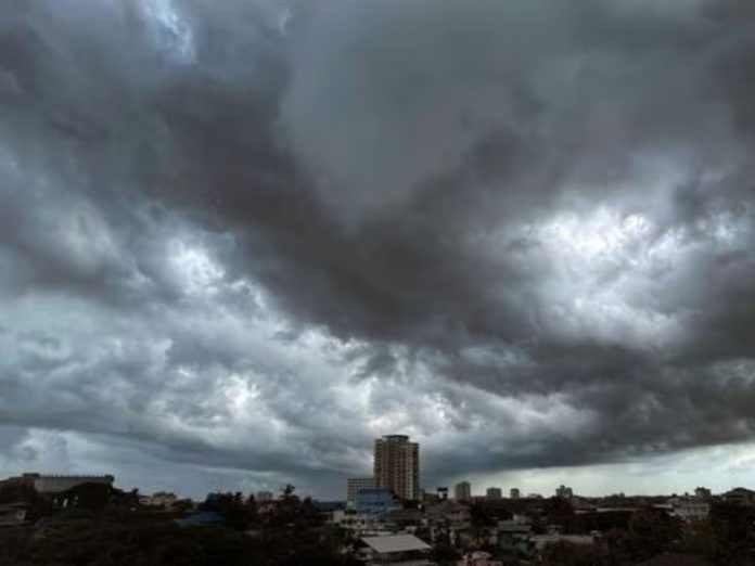  आला रे आला... मान्सून महाराष्ट्रात दाखल, पण मुंबईत अशी असेल हवामानाची स्थिती!