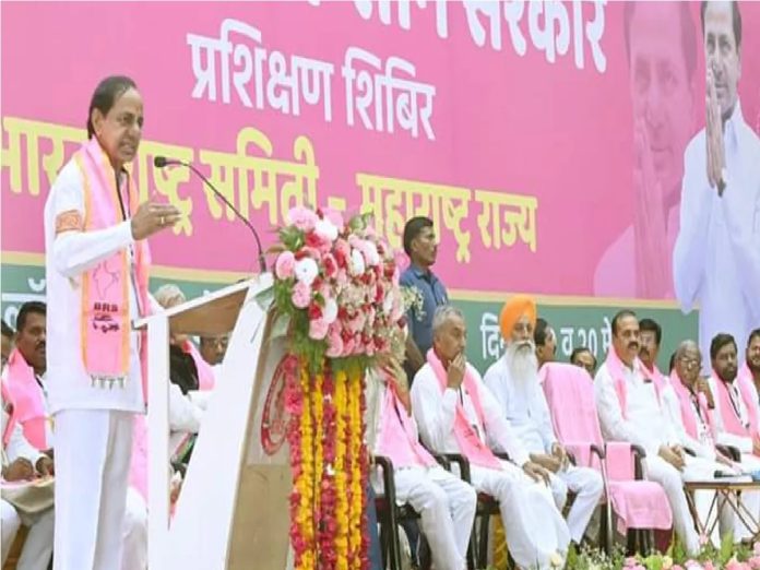 तेलंगाणाचं अख्ख मंत्रिमंडळ 27 तारखेला पंढरपुरात येणार; बीआरएसचे मिशन महाराष्ट्र title=