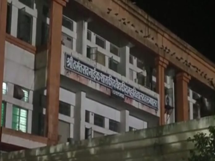 पोट दुखतंय म्हणून पाच दिवसांच्या बाळाच्या पोटावर दिले चटके; यवतमाळमधील अघोरी प्रकार