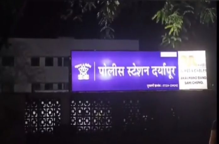 पौर्णिमेच्या रात्री भोंदू बाबाकडे गेली आणि आयुष्यातून उठली; दरबारात सुरु होतं भलतचं काही 