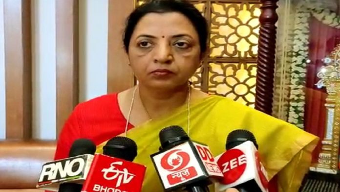 यांचंही ठरलं! आता मनिषा कायंदे शिंदे गटात करणार प्रवेश