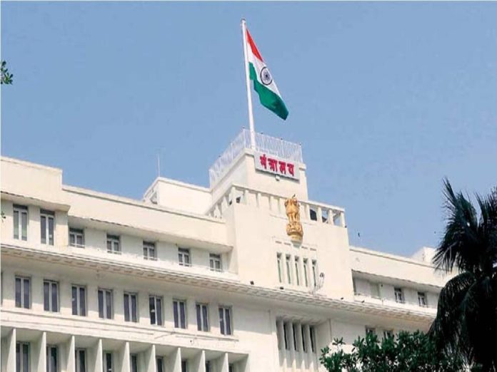 राज्यात 1 लाख 10 नोकऱ्या उपलब्ध होणार; 40 हजार कोटींचे विशाल प्रकल्पांना मंजुरी  title=