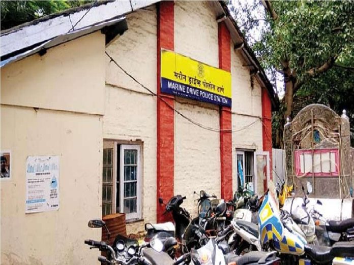 विवस्त्र अवस्थेत आढळला तरुणीचा मृतदेह; मुंबईतील मुलींच्या हॉस्टेलमधील धक्कादायक प्रकार  