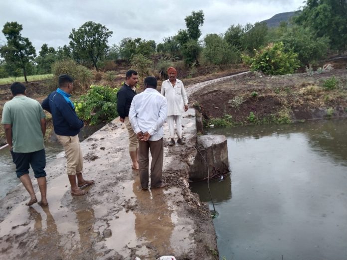 शेतातून घराकडे जात असतानाच मृत्यने गाठलं; सातारा येथे एकाच गावातील चार महिलांचा मृत्यू title=