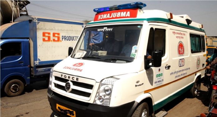 Crime News : यालाच म्हणतात मृताच्या टाळूवरचं लोणी खाणं! रुग्णवाहिकेतून मृत महिलेच्या सोन्याच्या बांगड्यांची चोरी