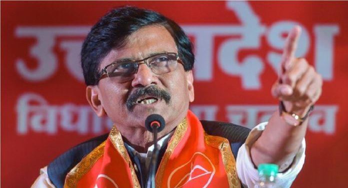 मला आता फासावर लटकवा... हक्कभंगाच्या मागणीवरुन संजय राऊत यांची प्रतिक्रिया