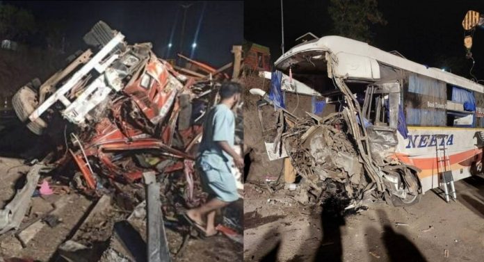 पुणे-बंगळुरु महामार्गावर भीषण अपघात, बस अर्धी कापली गेली तर ट्रकचा चेंदामेंदा; 4 ठार तर 22 जखमी