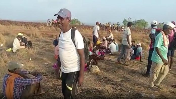 रत्नागिरीत बारसू रिफायनरी सर्वेक्षणाचा वाद पेटला, आंदोलकांना पोलिसांनी घेतले ताब्यात 