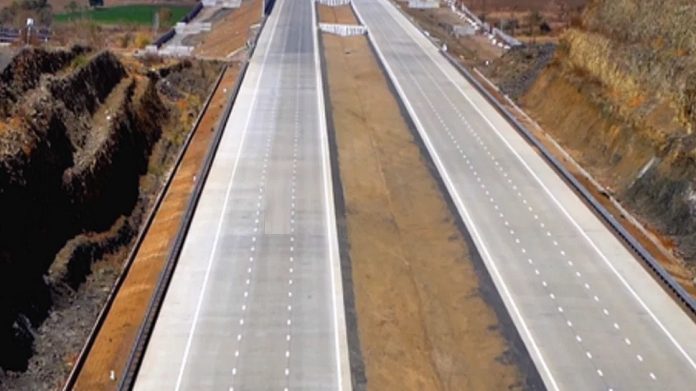 समृद्धी महामार्गाचा आणखी एक टप्पा पूर्ण, पुढील महिन्यात वाहतुकीसाठी होणार खुला
