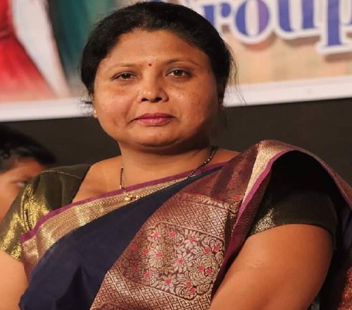 Karnataka Election Result : सुषमा अंधारे म्हणाल्या, 'पप्पू पास नाही, तर तो सगळ्यांचा...' 