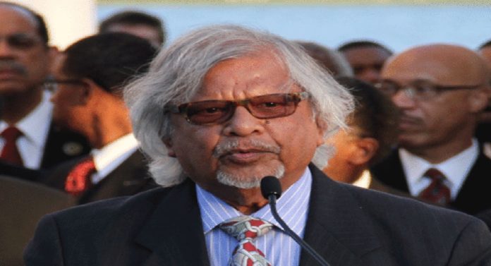 महात्मा गांधी यांचे नातू अरुण गांधी यांचं निधन