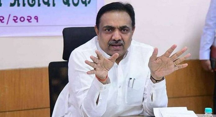 सुप्रीम कोर्टातील सुनावणीच्या काही तास आधीच नोटीस; जयंत पाटलांनी दिली प्रतिक्रिया, म्हणाले "लग्नाच्या वाढदिवसाचा..."