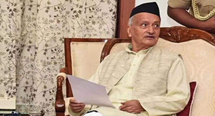 सुप्रीम कोर्टाने ताशेरे ओढल्यानंतर भगतसिंह कोश्यारी म्हणातात, राजीनामा द्यायला आल्यावर मी काय...